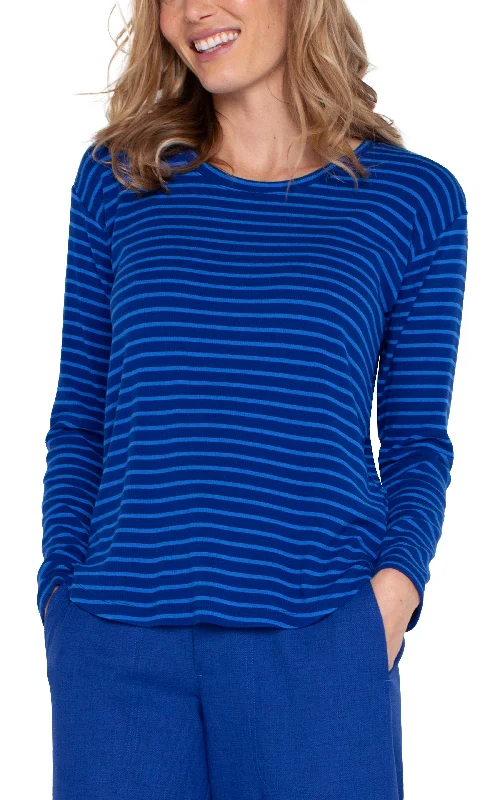 LONG SLEEVE SCOOP NECK TOP