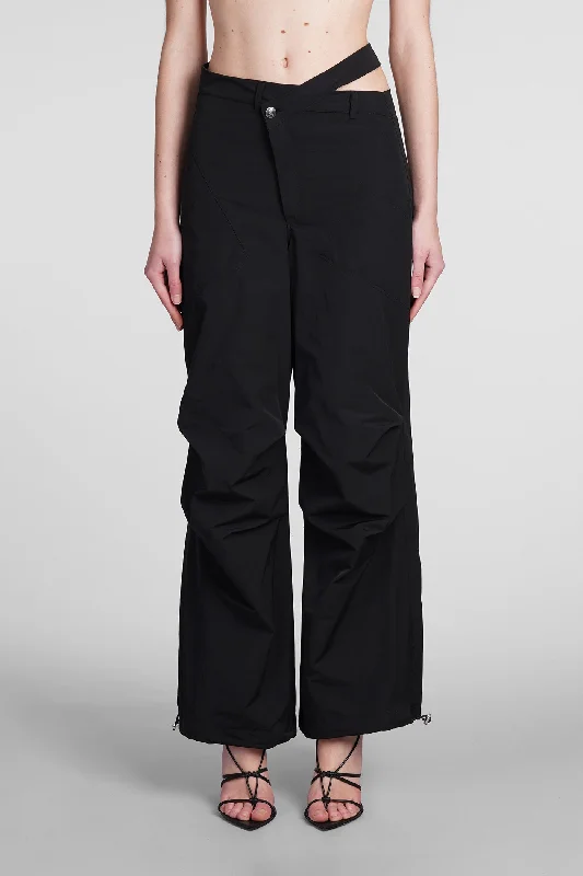 Pants in black polyester