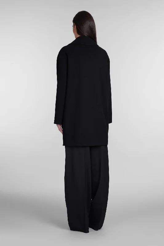 Astrid Coat in black wool