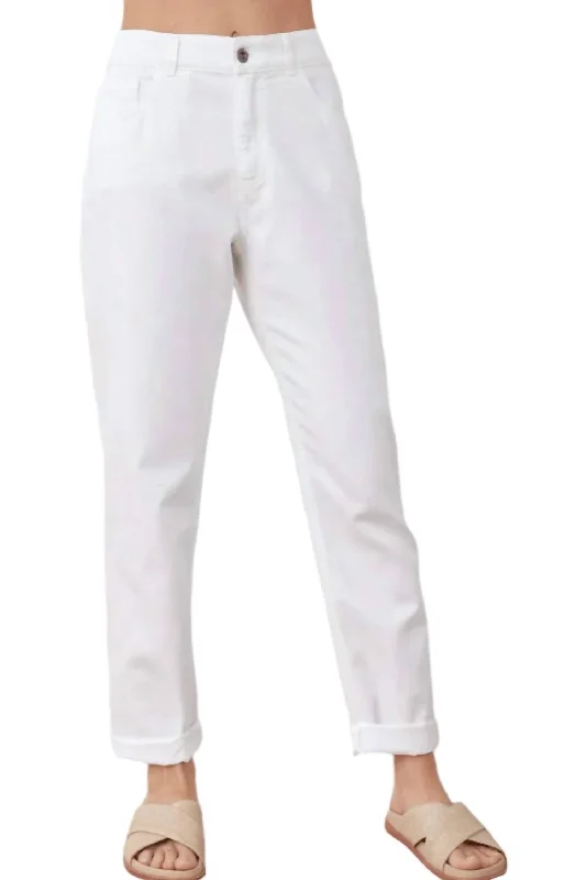 Shop the Hottest Deals!Shop the Hottest Deals!Brooklyn Classic Rolled Jeans In White Shop the Hottest Deals!Shop the Hottest Deals!Brooklyn Classic Rolled Jeans In White