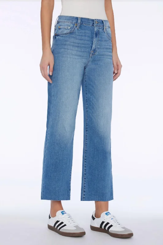 Mega Sale Happening Now!Mega Sale Happening Now!Cropped Alexa Jeans In Astra
