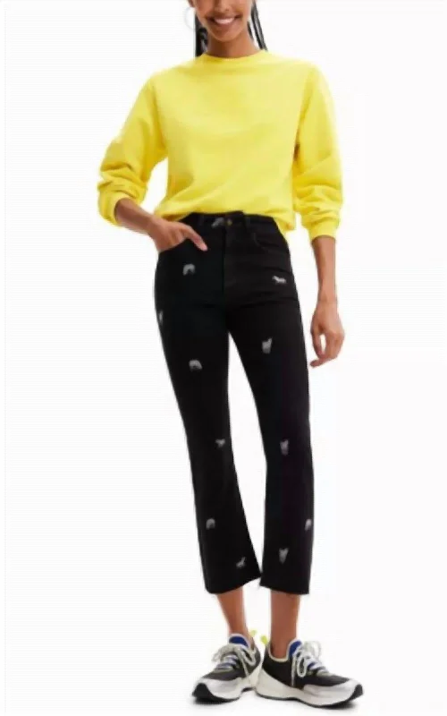 Your Discount is Waiting!Your Discount is Waiting!Cropped Flared Jean In Black