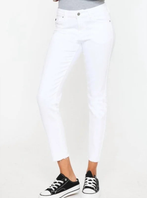 Don’t Wait – Deals Won’t Last!Don’t Wait – Deals Won’t Last!Mid Rise Skinny Jeans In White