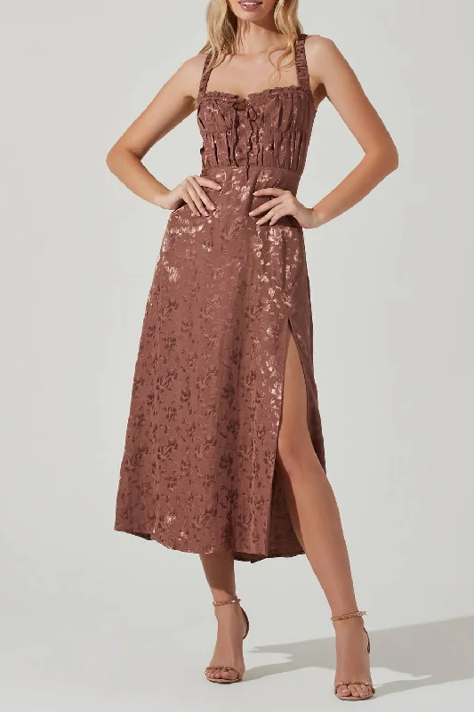 Huge Price Cuts Await!Huge Price Cuts Await!Elsie Floral Smocked Midi Dress in Brown Jacquard Huge Price Cuts Await!Huge Price Cuts Await!Elsie Floral Smocked Midi Dress in Brown Jacquard