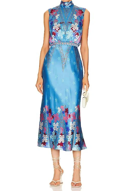 Mega Sale Happening Now!Mega Sale Happening Now!Fleur Midi Dress In Sky