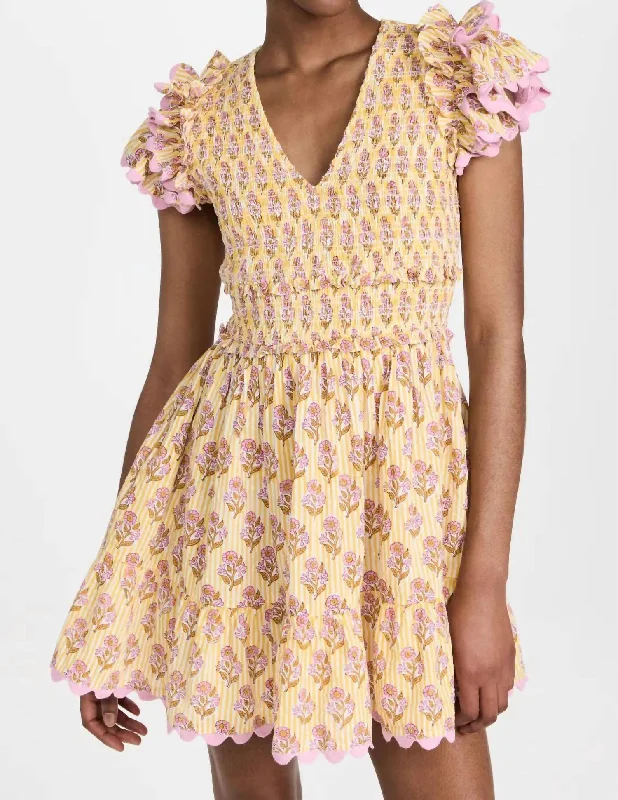 Snag the Best Prices Now!Snag the Best Prices Now!Otessa Striped Floral Block Print Mini Dress In Pink Lemonade Snag the Best Prices Now!Snag the Best Prices Now!Otessa Striped Floral Block Print Mini Dress In Pink Lemonade