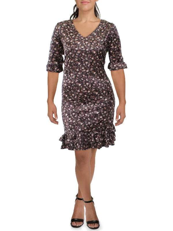Flash Sale – Act Fast!Flash Sale – Act Fast!Plus Womens Velvet V-Neck Mini Dress