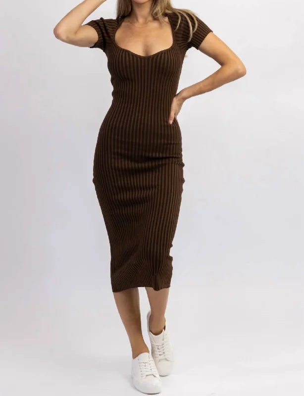 Savings You Can’t Ignore!Savings You Can’t Ignore!Ribbed Sweetheart Midi Dress In Coconut Savings You Can’t Ignore!Savings You Can’t Ignore!Ribbed Sweetheart Midi Dress In Coconut