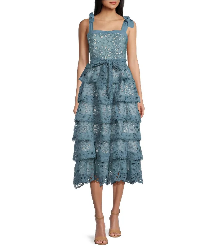Shop the Hottest Deals!Shop the Hottest Deals!Tiered Lace Midi Dress In Blue