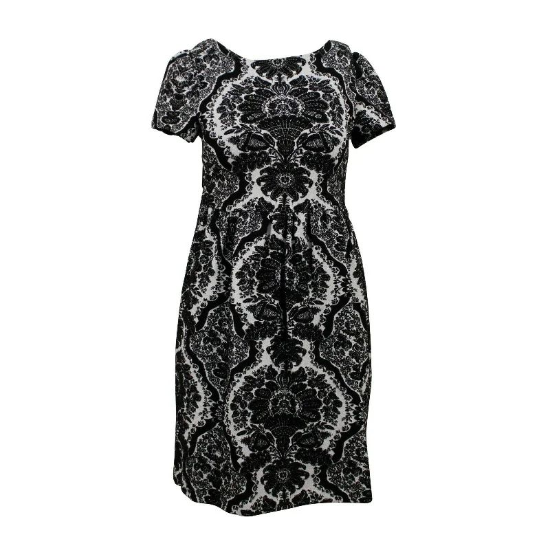 Shop the Hottest Deals!Shop the Hottest Deals!White/Black Floral Design High Waisted Midi Dress Shop the Hottest Deals!Shop the Hottest Deals!White/Black Floral Design High Waisted Midi Dress