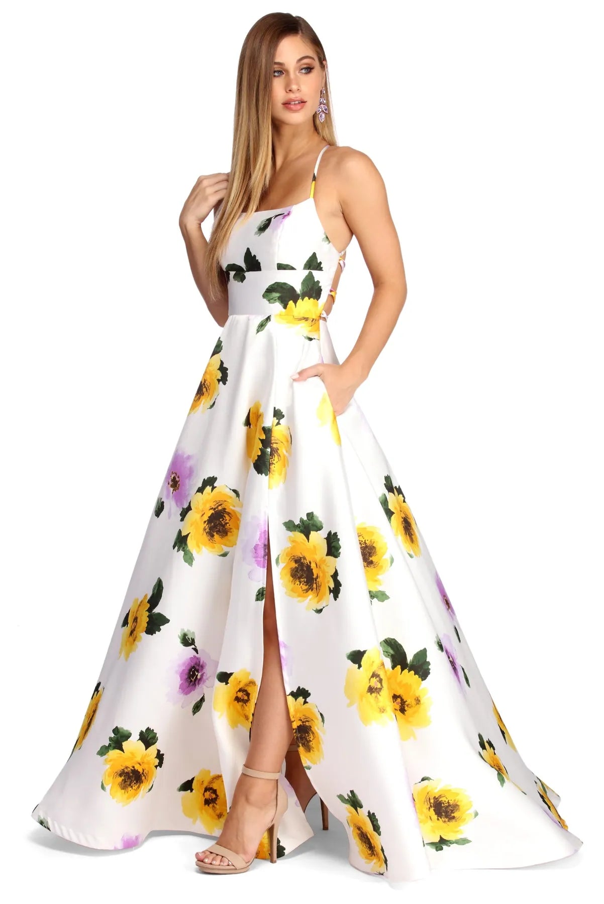 Huge Savings – Act Now!Huge Savings – Act Now!Amber Formal Floral Wrap Dress