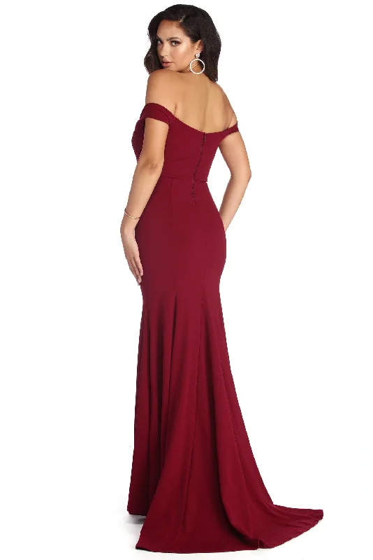 Hurry, Sale Ends Soon!Hurry, Sale Ends Soon!Briar Formal Off The Shoulder Dress