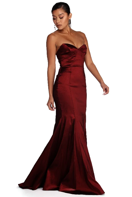 Steals and Deals Await!Steals and Deals Await!Brielle Formal Taffeta Sweetheart Dress Steals and Deals Await!Steals and Deals Await!Brielle Formal Taffeta Sweetheart Dress