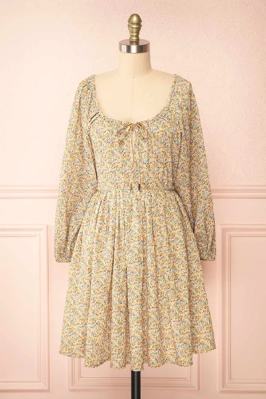 Steals and Deals Await!Steals and Deals Await!Jyna | Short Floral Pleated Dress w/ Open Back Steals and Deals Await!Steals and Deals Await!Jyna | Short Floral Pleated Dress w/ Open Back