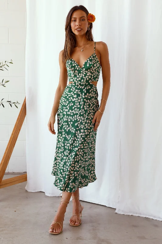 Grab Yours Before It’s Too Late!Grab Yours Before It’s Too Late!Love Arrow Maxi Dress Green Grab Yours Before It’s Too Late!Grab Yours Before It’s Too Late!Love Arrow Maxi Dress Green