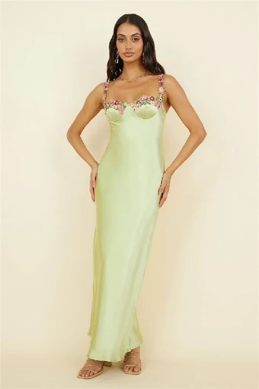 Seasonal Sale – Shop Now!Seasonal Sale – Shop Now!Magnetic Forces Maxi Dress Green