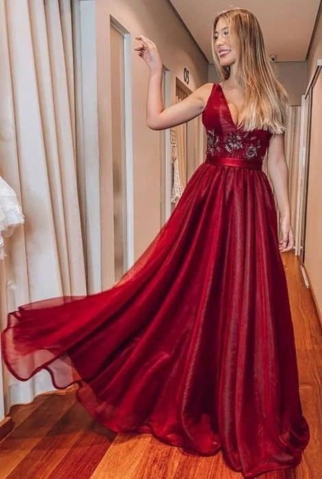Hottest Discounts of the Year!Hottest Discounts of the Year!A-line V Neck Long Prom Dress With Appliques cg20266 Hottest Discounts of the Year!Hottest Discounts of the Year!A-line V Neck Long Prom Dress With Appliques cg20266