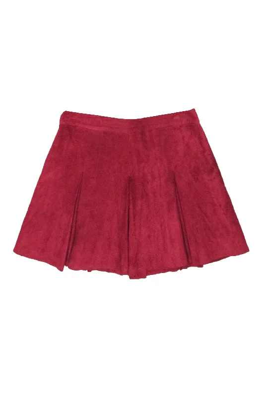 Hot Deals You Can’t Resist!Hot Deals You Can’t Resist!Alice & Olivia - Red Suede Leather Pleated Mini Skater Skirt Sz 8 Hot Deals You Can’t Resist!Hot Deals You Can’t Resist!Alice & Olivia - Red Suede Leather Pleated Mini Skater Skirt Sz 8