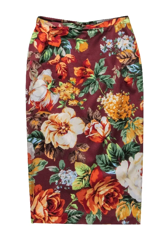 Get Ready to Save!Get Ready to Save!Dolce & Gabbana - Burgundy Floral Print Skirt Sz 2 Get Ready to Save!Get Ready to Save!Dolce & Gabbana - Burgundy Floral Print Skirt Sz 2