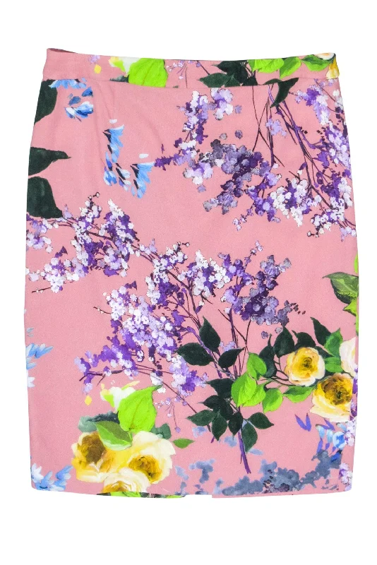 Great Deals, Just for You!Great Deals, Just for You!Escada - Pink w/ Purple Floral Print Pencil Skirt Sz 10 Great Deals, Just for You!Great Deals, Just for You!Escada - Pink w/ Purple Floral Print Pencil Skirt Sz 10