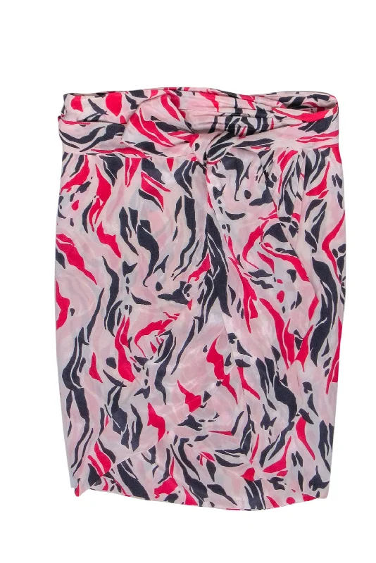 The Best Sale of the Year!The Best Sale of the Year!Isabel Marant - Pink Cream & Navy Print Wrap Skirt Sz 8 The Best Sale of the Year!The Best Sale of the Year!Isabel Marant - Pink Cream & Navy Print Wrap Skirt Sz 8