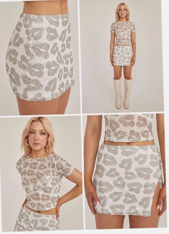 Hottest Discounts of the Year!Hottest Discounts of the Year!Midnight Kisses Mesh Mini Skirt - Greyscale Hottest Discounts of the Year!Hottest Discounts of the Year!Midnight Kisses Mesh Mini Skirt - Greyscale