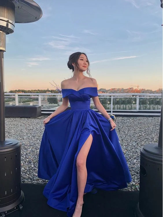 Get More for Less!Get More for Less!Off the shoulder royal blue prom dress    cg20344