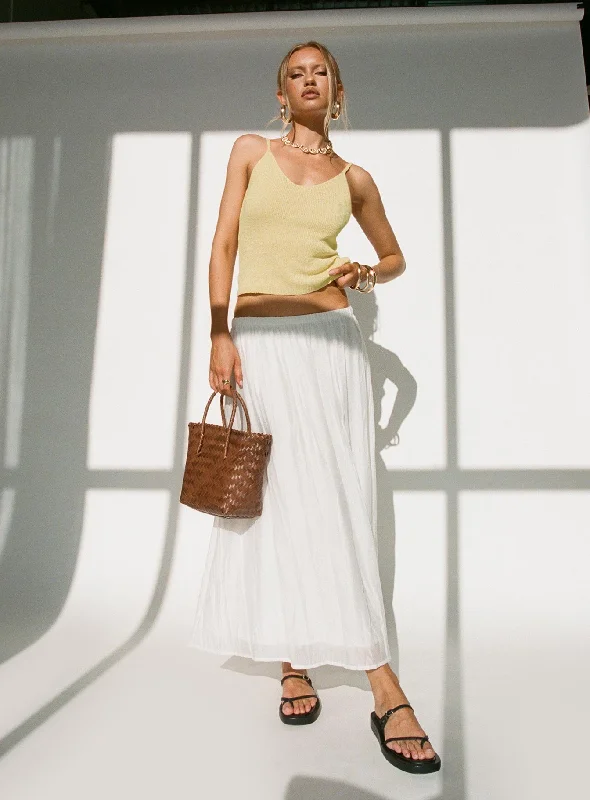 Your Chance to Save is Now!Your Chance to Save is Now!Quilon Skirt White
