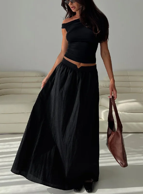 Limited Edition, Limited Price!Limited Edition, Limited Price!Rennata Gathered Mid Rise Maxi Skirt Black Limited Edition, Limited Price!Limited Edition, Limited Price!Rennata Gathered Mid Rise Maxi Skirt Black