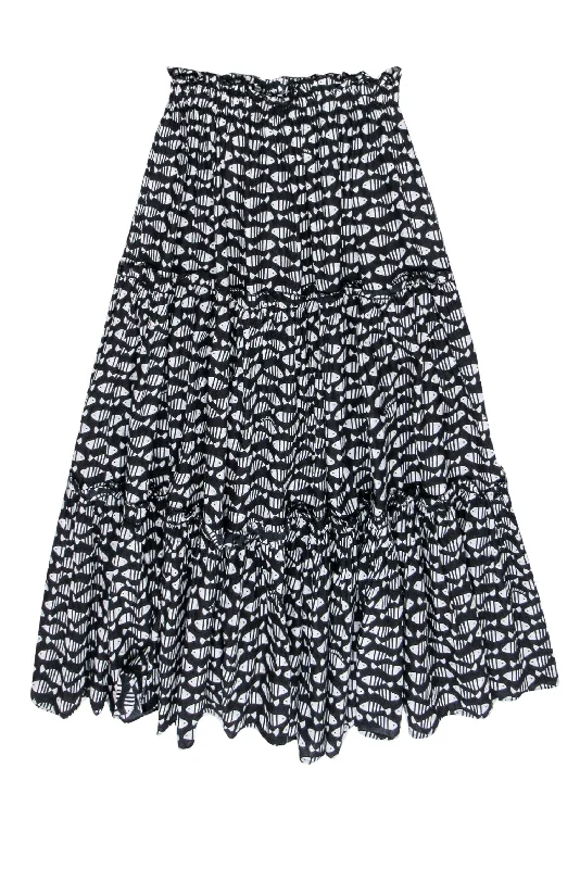 Buy More, Save More!Buy More, Save More!Tuckernuck - Navy Tiered Maxi Skirt w/ White Fish Print Sz M Buy More, Save More!Buy More, Save More!Tuckernuck - Navy Tiered Maxi Skirt w/ White Fish Print Sz M
