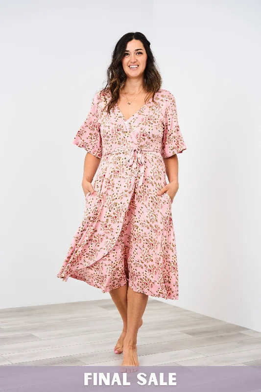Only a Few Left – Order Now!Only a Few Left – Order Now!Latched Mama Labor & Postpartum Wrap Dress - Final Sale Only a Few Left – Order Now!Only a Few Left – Order Now!Latched Mama Labor & Postpartum Wrap Dress - Final Sale