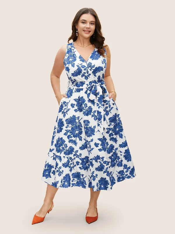 Your Dream Deal is Here!Your Dream Deal is Here!Overlap Collar Floral Sleeveless Belted Dress Your Dream Deal is Here!Your Dream Deal is Here!Overlap Collar Floral Sleeveless Belted Dress