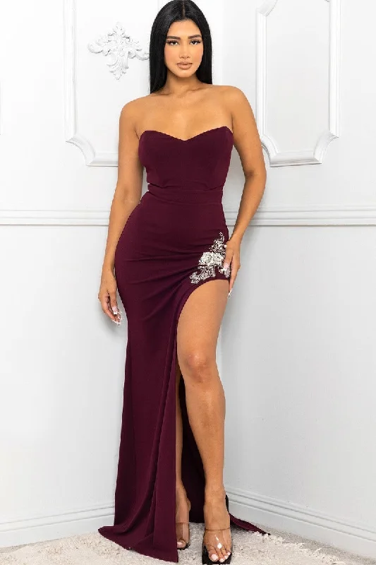 Your Exclusive Offer Awaits!Your Exclusive Offer Awaits!Beaded Embroidered Near Slit Detail Maxi Ddress Your Exclusive Offer Awaits!Your Exclusive Offer Awaits!Beaded Embroidered Near Slit Detail Maxi Ddress