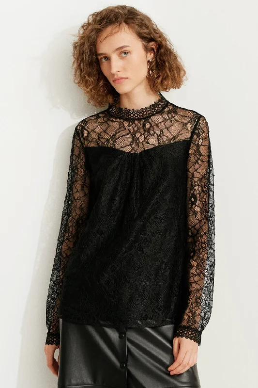 The Best Offers Are Here!The Best Offers Are Here!Hillary Blouse