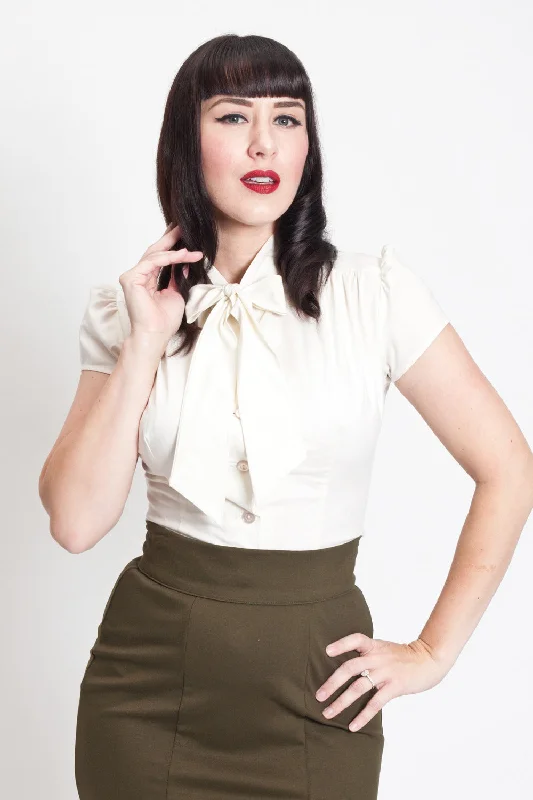 Score Huge Discounts Today!Score Huge Discounts Today!Estelle Blouse - Ivory