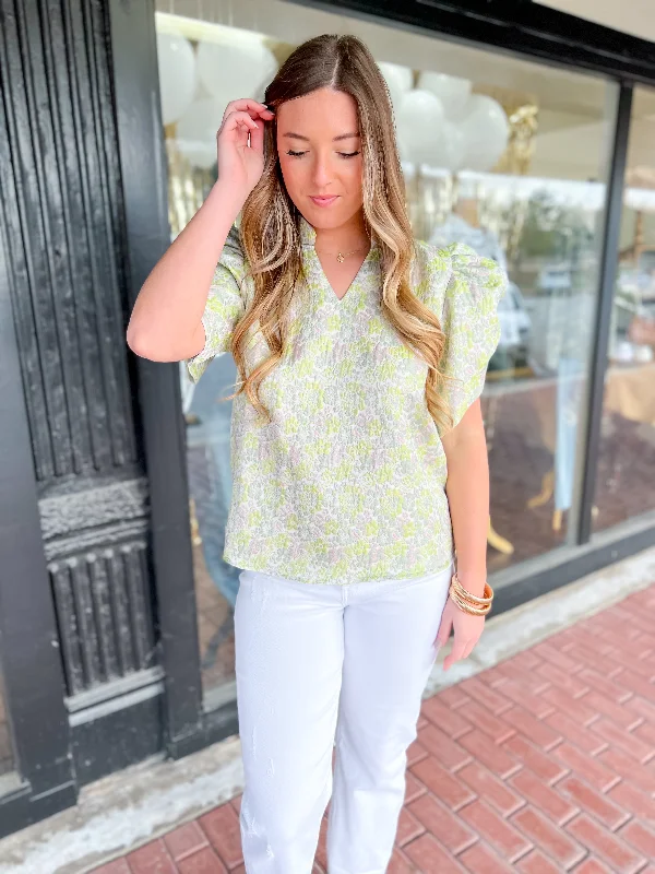 Hurry! While Supplies Last!Hurry! While Supplies Last![THML] Retro Vibes Ruched Sleeve Top